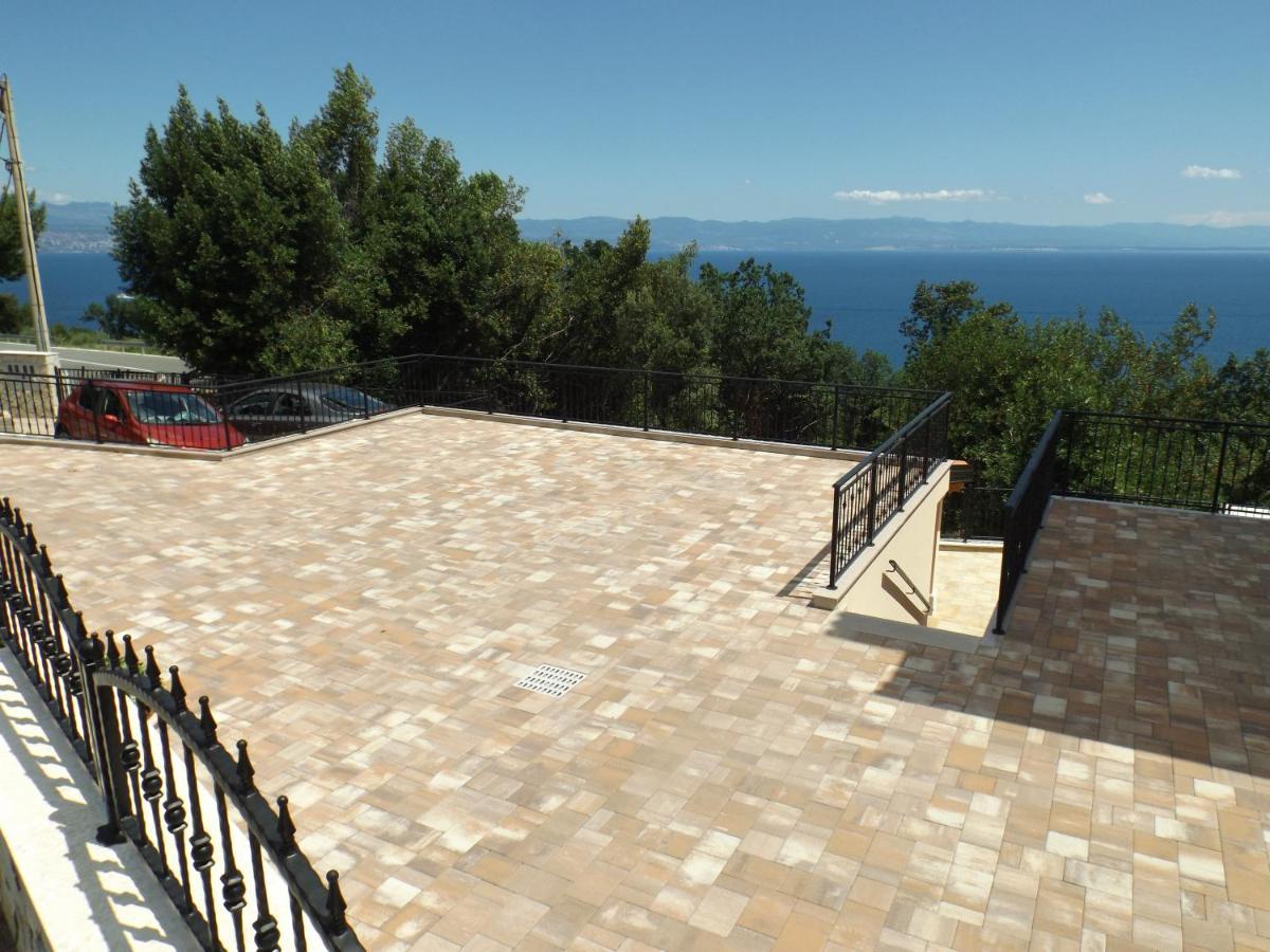 Apartments Villa Elma Mošćenička Draga Dış mekan fotoğraf