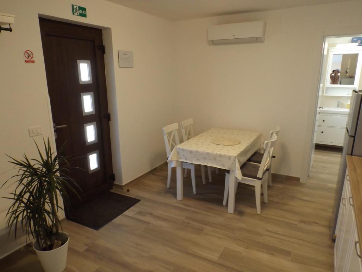 Apartments Villa Elma Mošćenička Draga Dış mekan fotoğraf