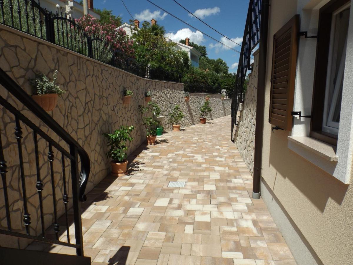 Apartments Villa Elma Mošćenička Draga Dış mekan fotoğraf