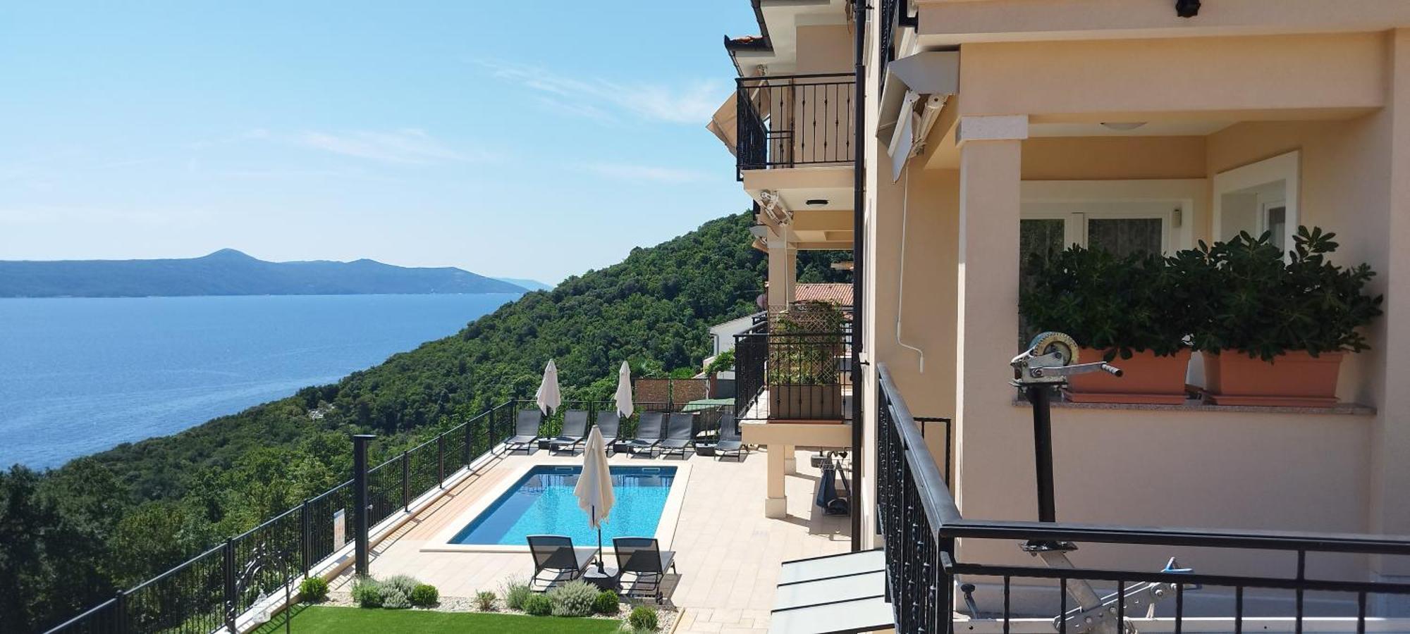 Apartments Villa Elma Mošćenička Draga Dış mekan fotoğraf
